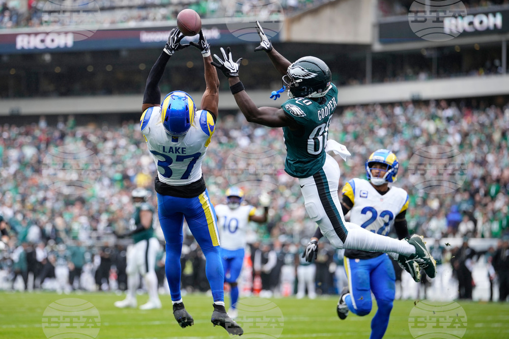 Rams Eagles Football