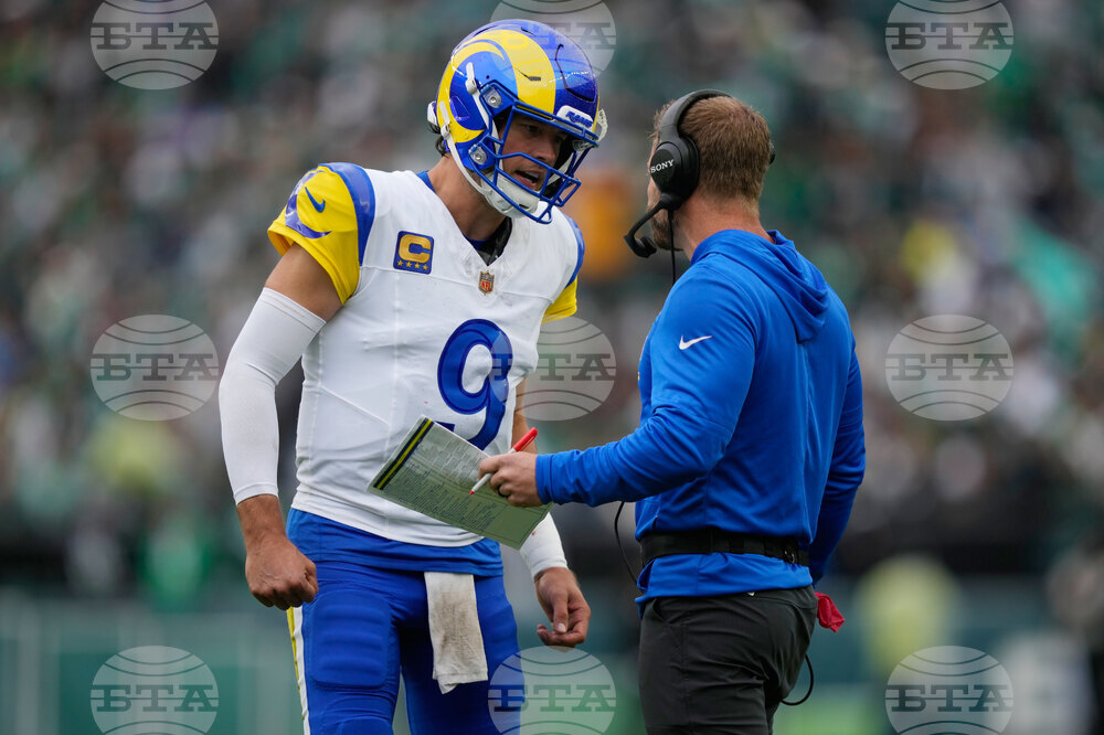 Rams Eagles Football