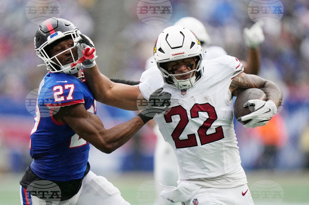 Cardinals Giants Football