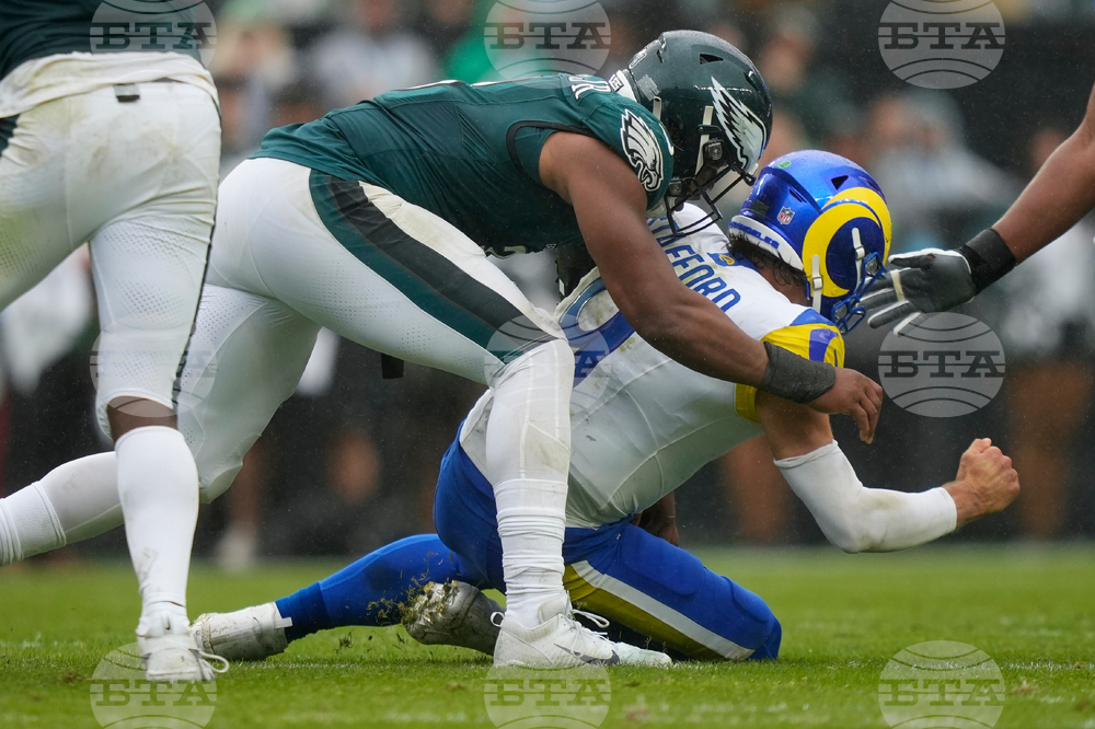 Rams Eagles Football