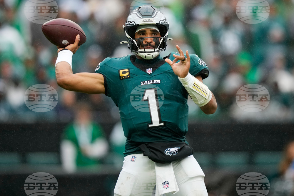 Rams Eagles Football