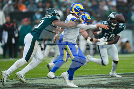 Rams Eagles Football