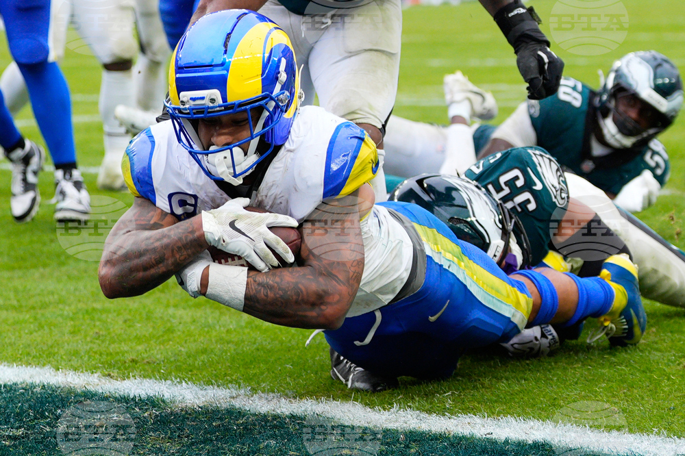 Rams Eagles Football