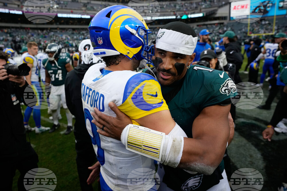 Rams Eagles Football