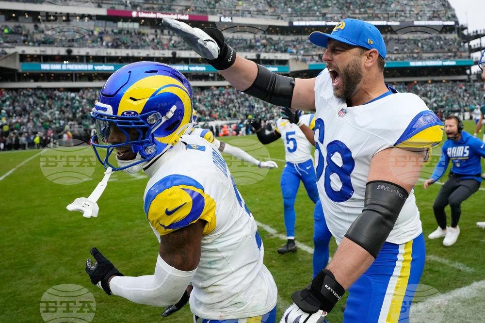 Rams Eagles Football