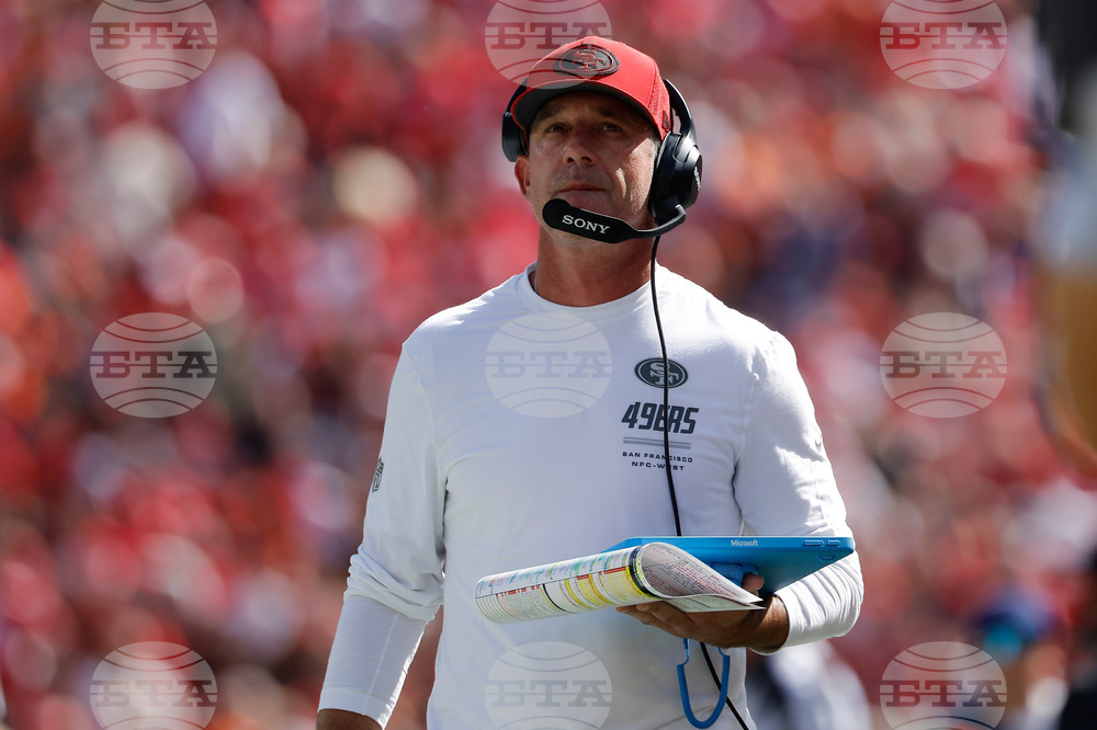 Broncos 49ers Football