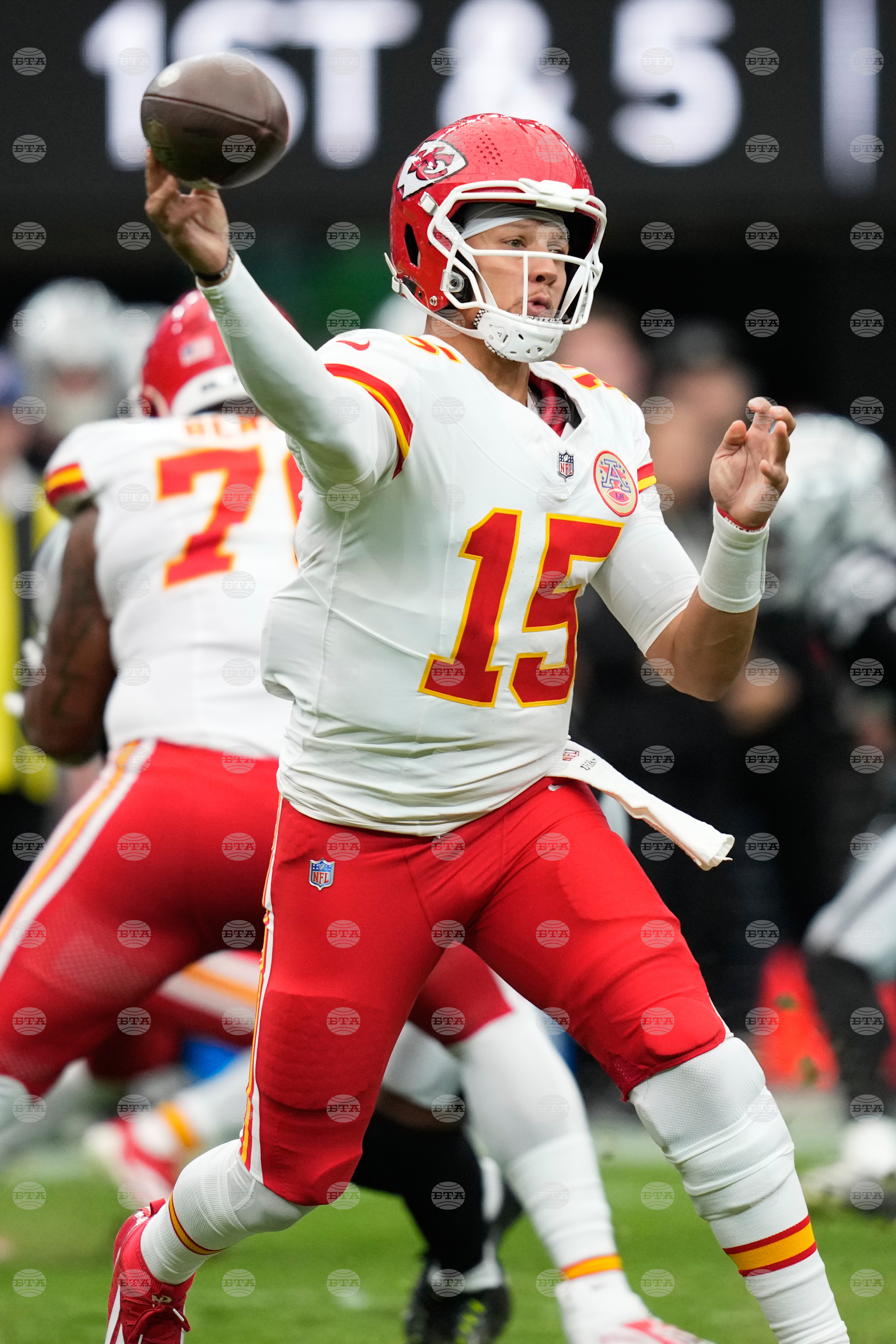 Chiefs Raiders Football