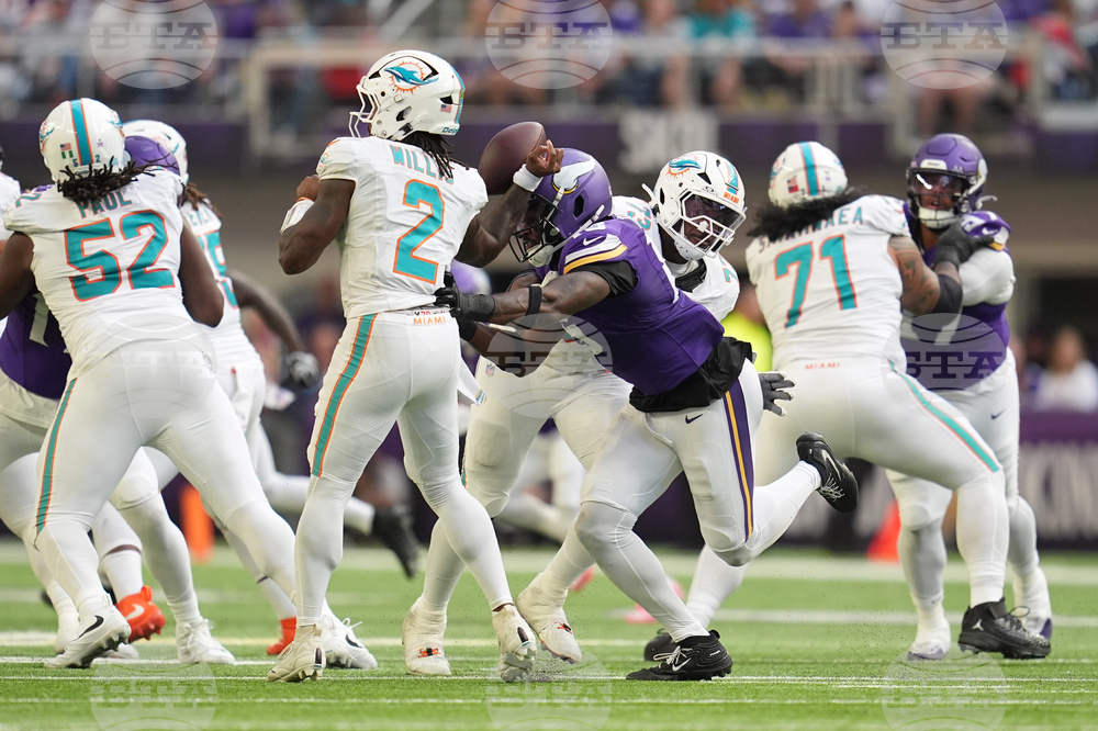 Dolphins Vikings Football