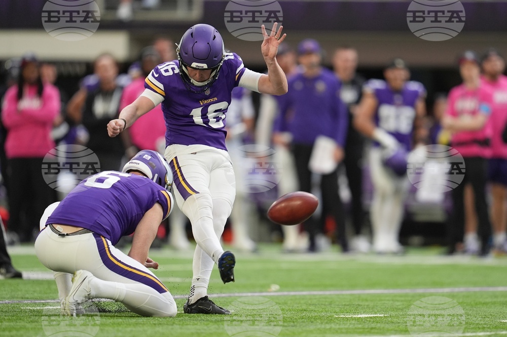 Dolphins Vikings Football