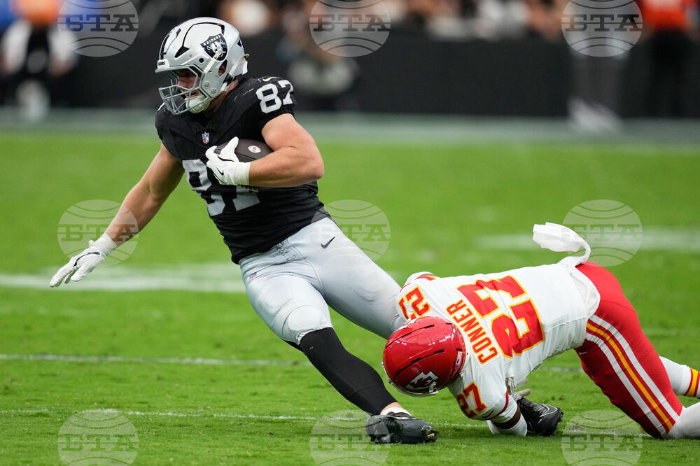 Chiefs Raiders Football
