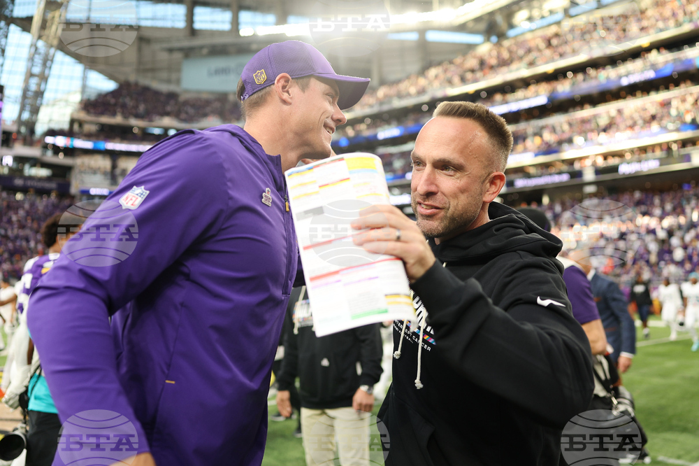 Dolphins Vikings Football