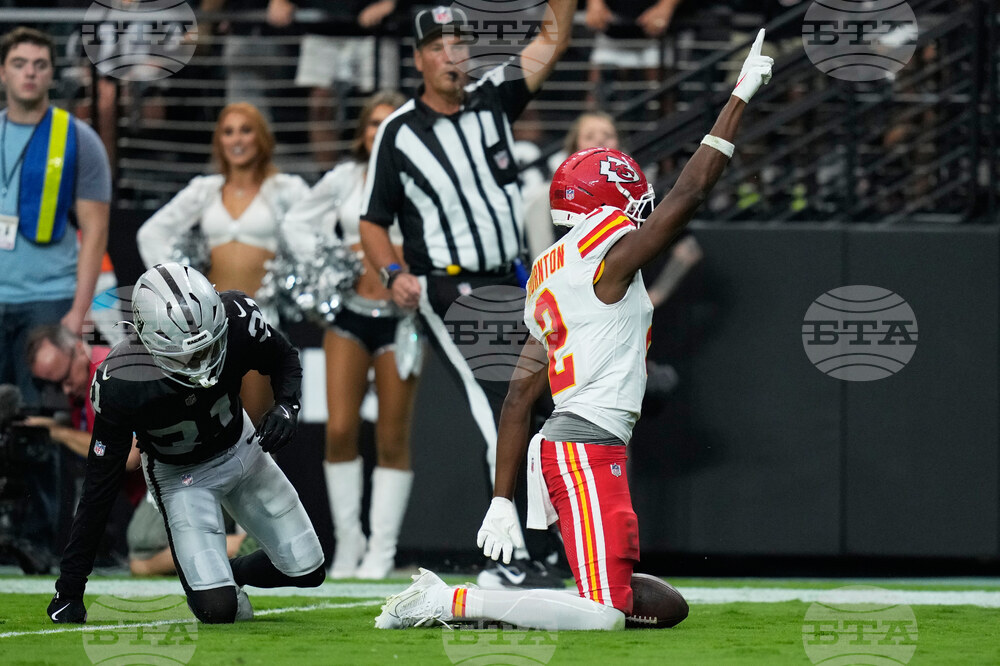 Chiefs Raiders Football