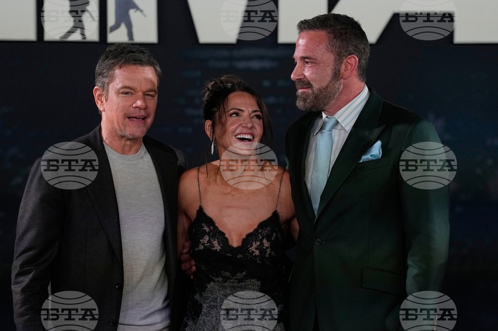 Luciana Barroso,Ben Affleck,Matt Damon