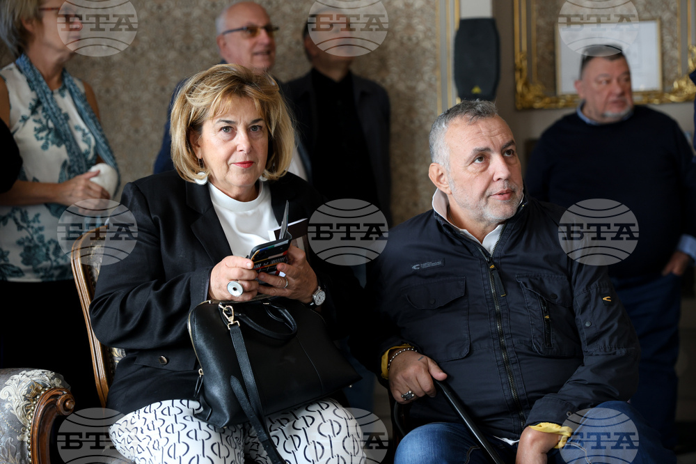 Народен театър - изложба за Георги Георгиев-ГЕЦ - откриване