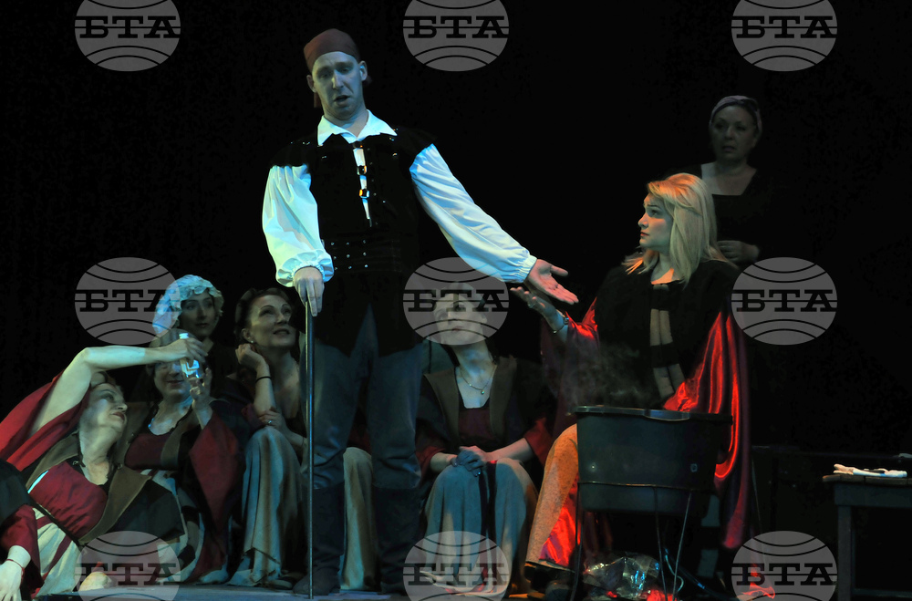 Бургас - опера - Бал с маски