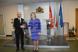 Корнелия Нинова - Мехмет Муш - среща