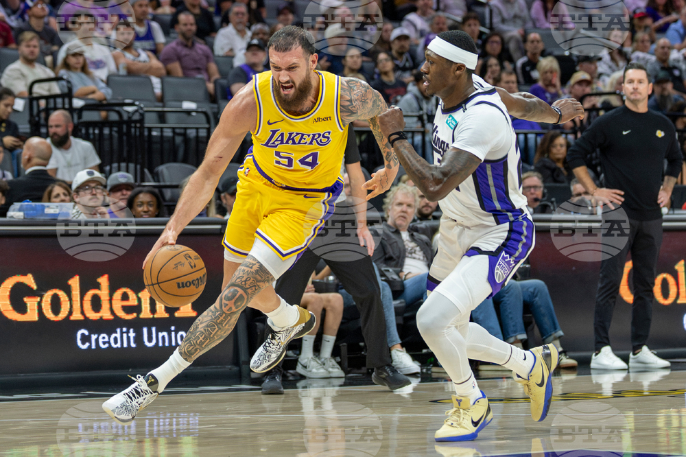 Lakers Kings Basketball