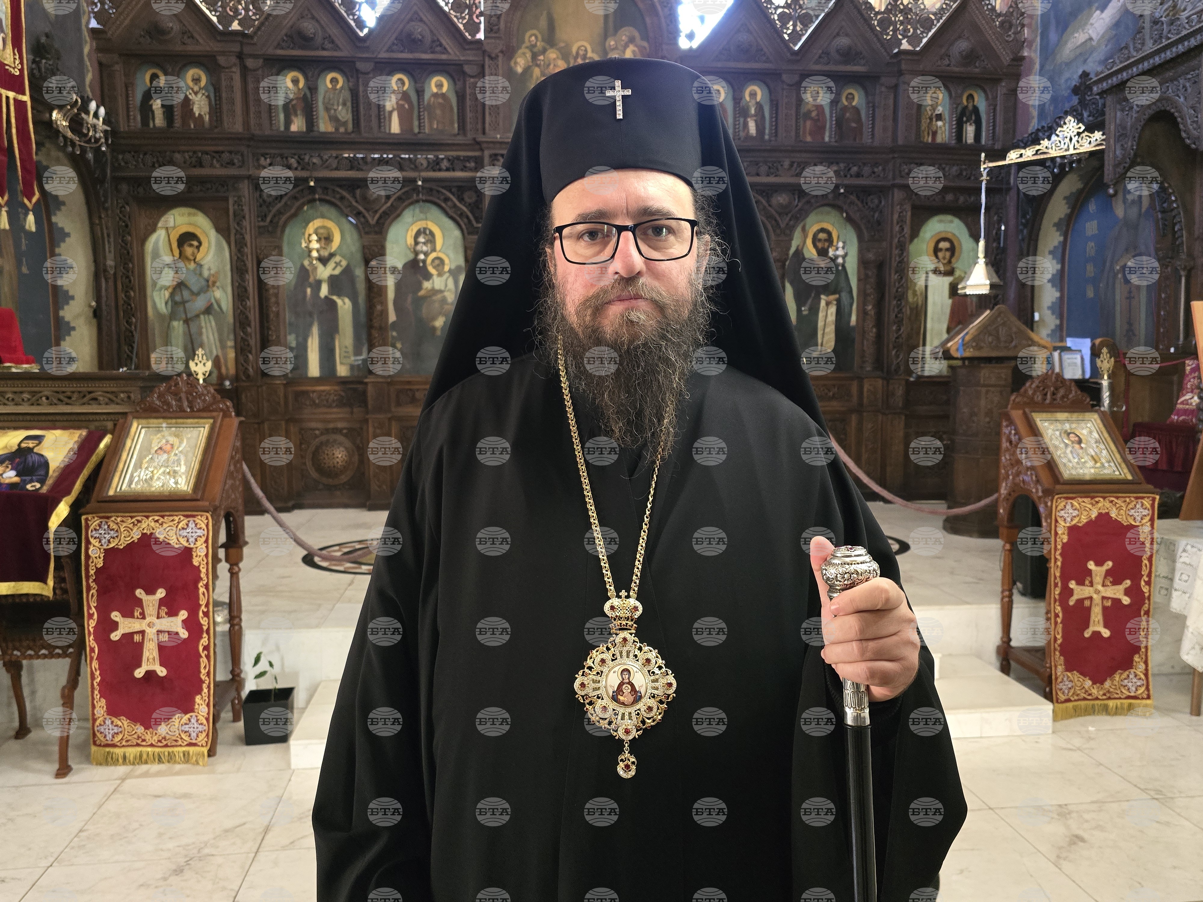 Настояваме статуята на Изида, издигната на брега на Дунав във Видин, да бъде премахната, каза Видинският митрополит Пахомий