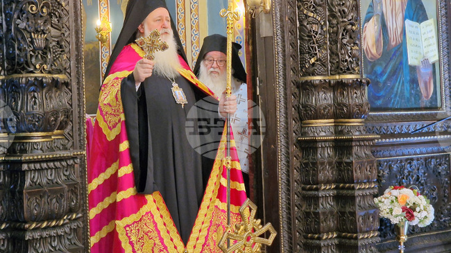 Празничната вечерня в Стара Загора бе възглавена от Величкия епископ Сионий