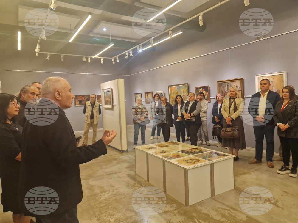 Разград - изложба - Мара Нонова-Чорбаджийска - откриване