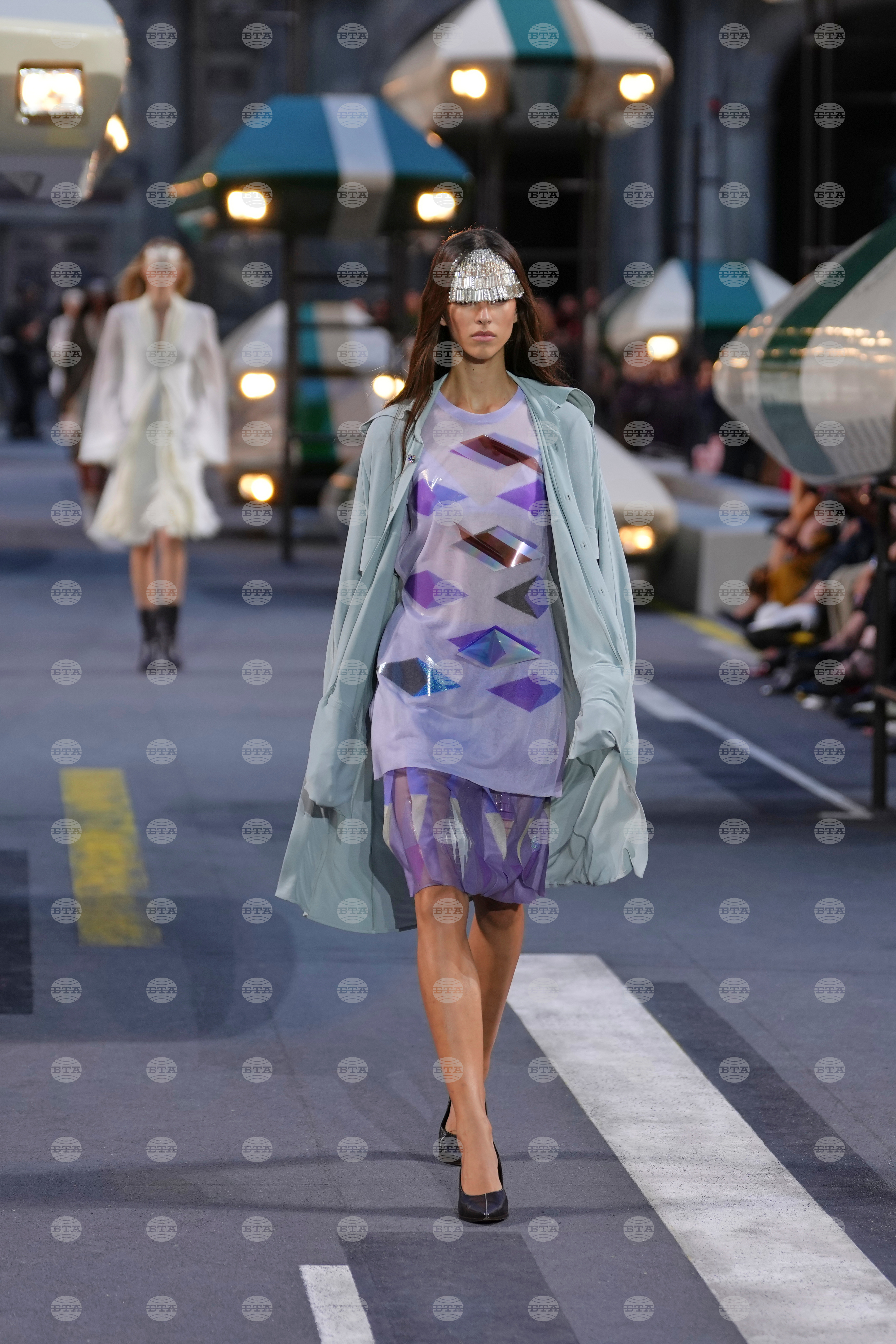 Paris Fashion Louis Vuitton Womens S/S 27