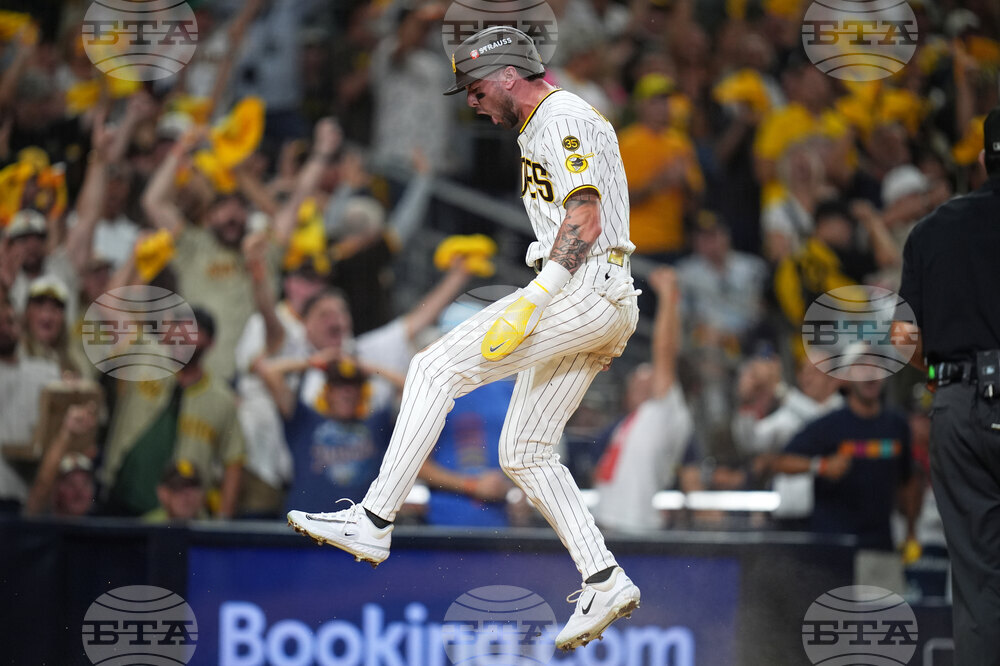 NLDS Brewers Padres Baseball