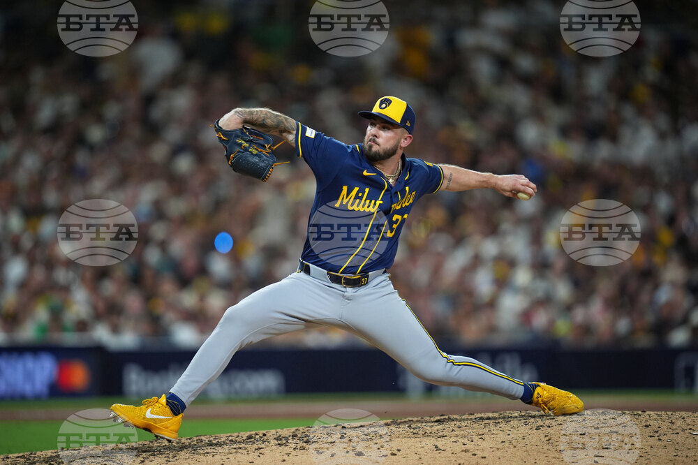 NLDS Brewers Padres Baseball