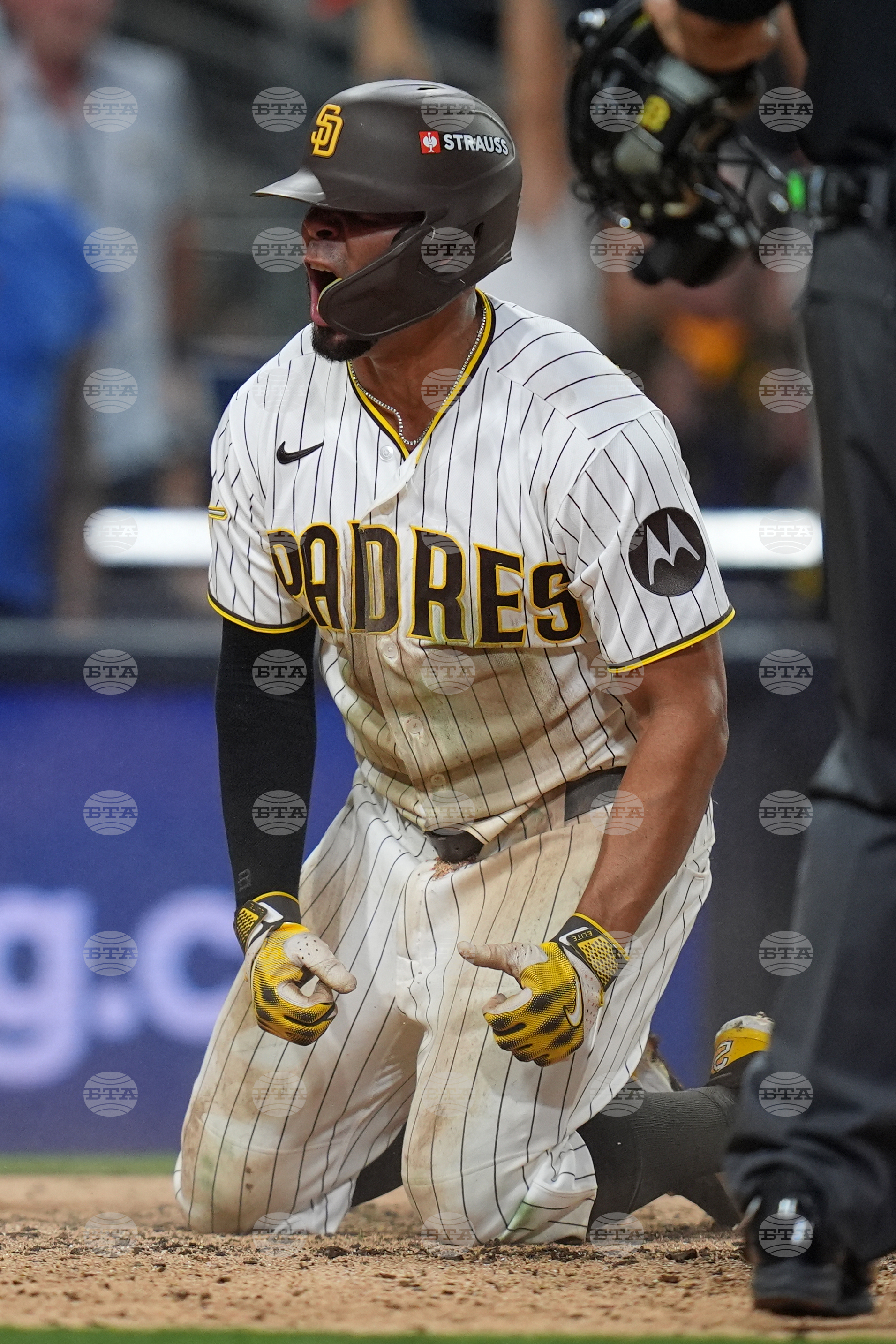 NLDS Brewers Padres Baseball