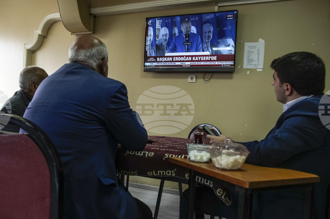 Телевизията все още доминира медийното пространство в Турция