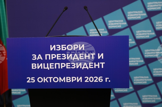 Над 2400 секции в страната ще разполагат с по две машини за гласуване, реши ЦИК