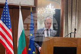 САЩ - Лос Анджелис - Филм „49,172“ - представяне - изложба - Бойко Христов