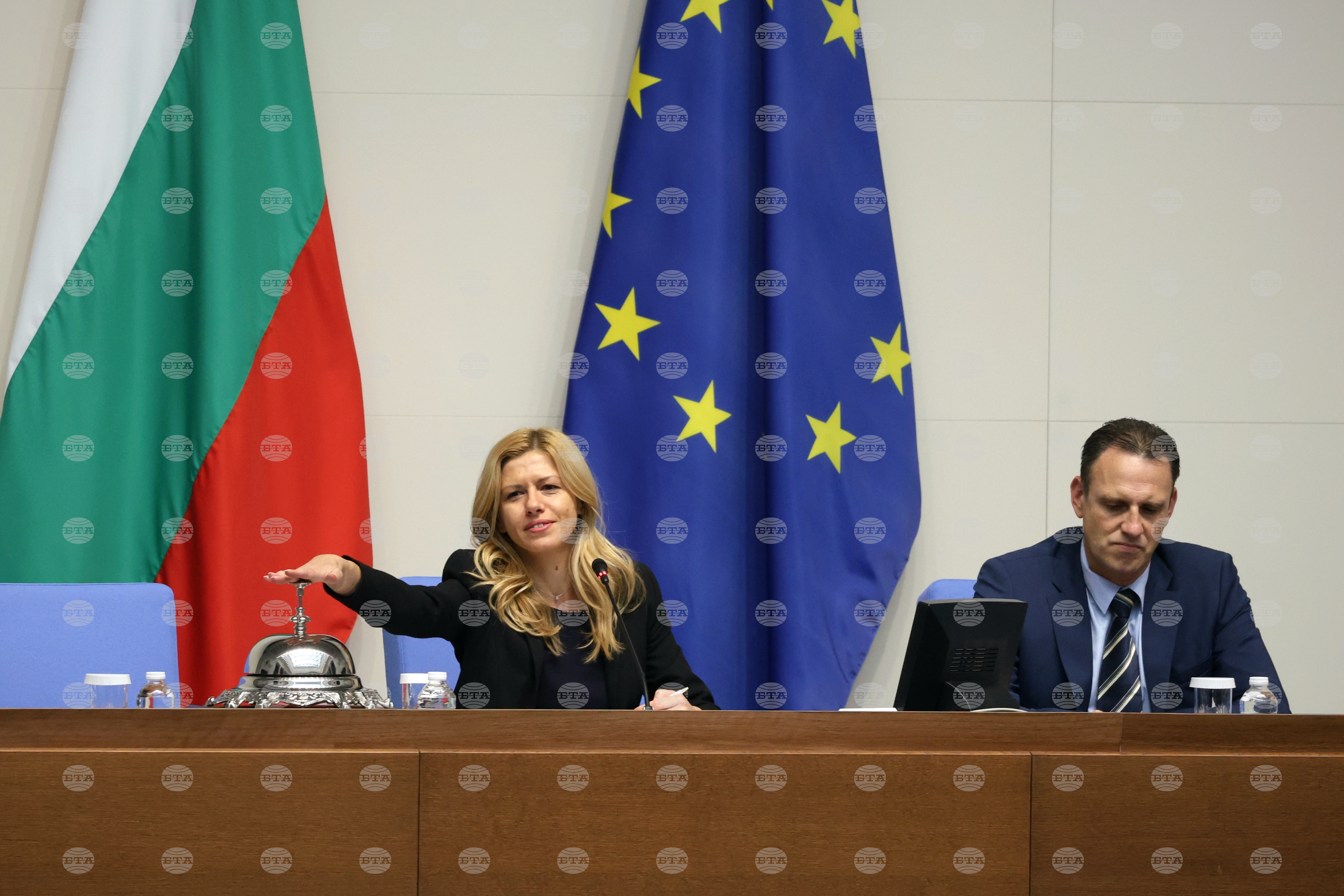 Парламентът обсъжда промени в Закона за държавните резерви и военновременните запаси
