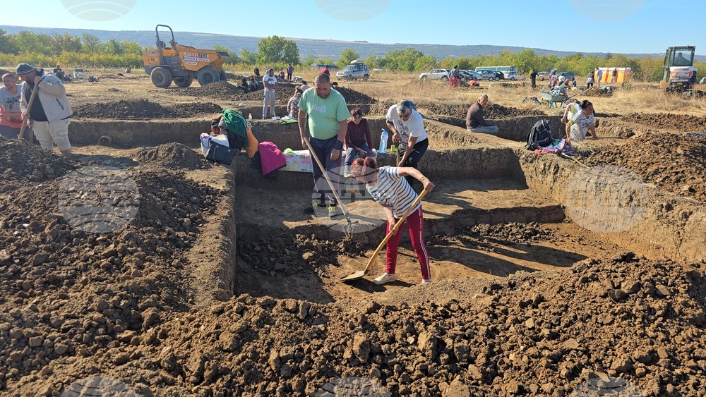 Archaeologists Uncover Ancient Homes, Graves Near Letnitsa