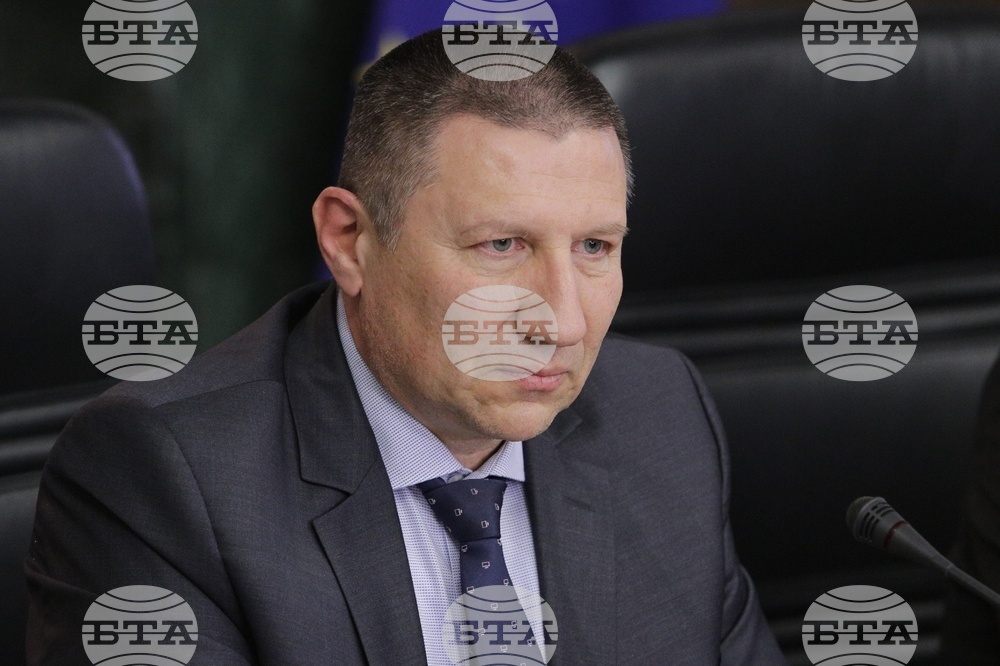 Позиция на Борислав Сарафов, заместник главен прокурор и директор на НСлС