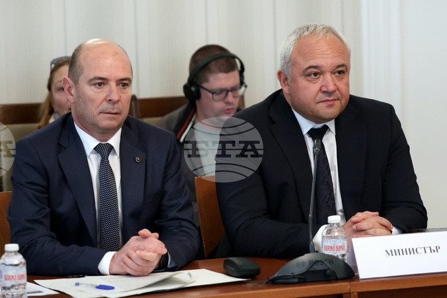 Работим по дигитализация на процесите в МВР, предвидили сме включване на изкуствен интелект, каза министър Иван Демерджиев