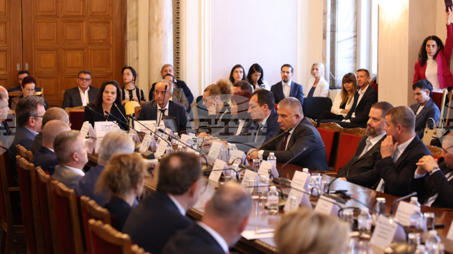 MPs and Experts Call for Obesity Prevention to Become National Priority