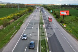 Село Яна - автомагистрала - трафик 