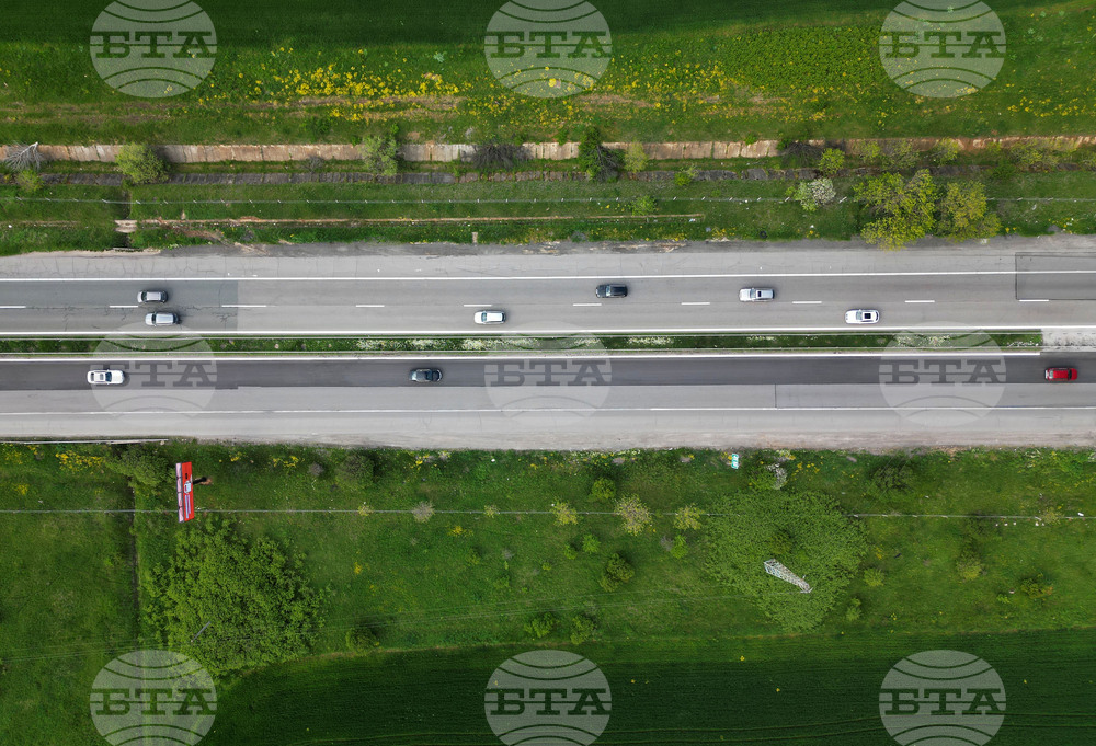 Село Яна - автомагистрала - трафик 