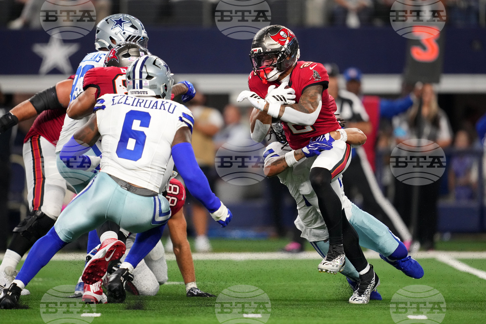Buccaneers Cowboys Football