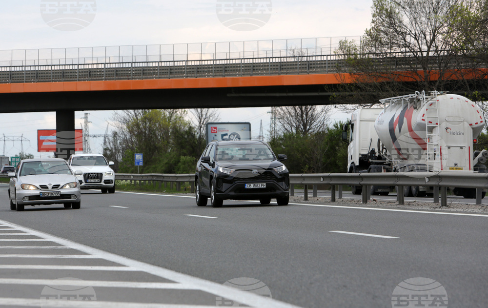 Село Яна - автомагистрала - трафик