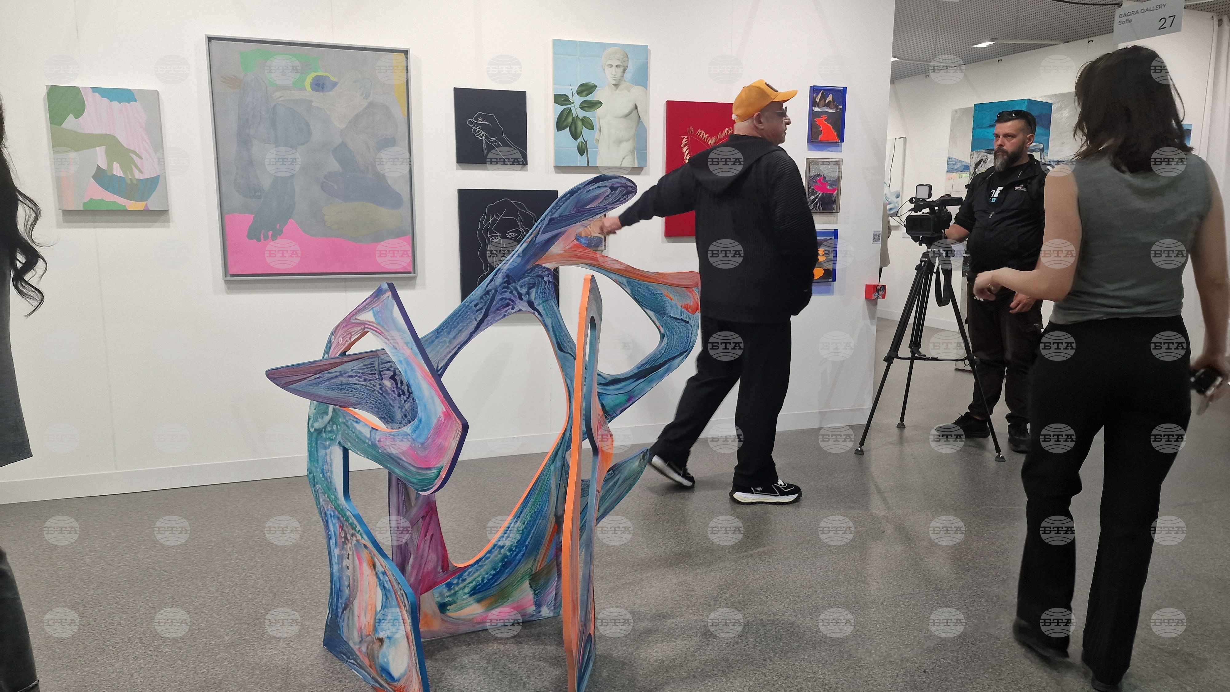 Интересът към съвременното изкуство в България се увеличава, каза Суни Данаджъ на Sofia Art Fair