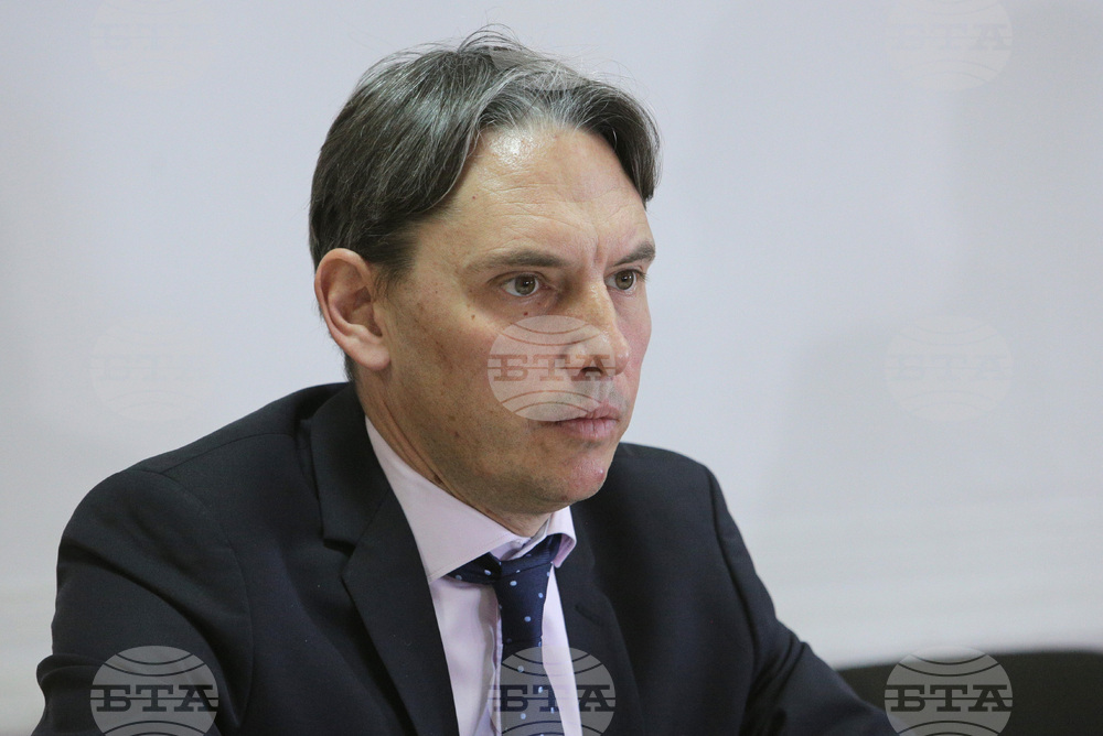 СБАЛ по детски болести „Проф. Иван Митев“ - Васил Пандов 