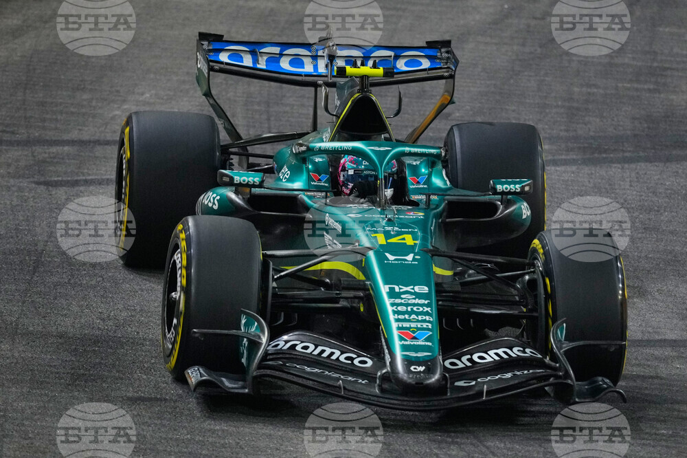 Singapore F1 GP Auto Racing