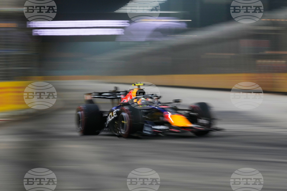 Singapore F1 GP Auto Racing