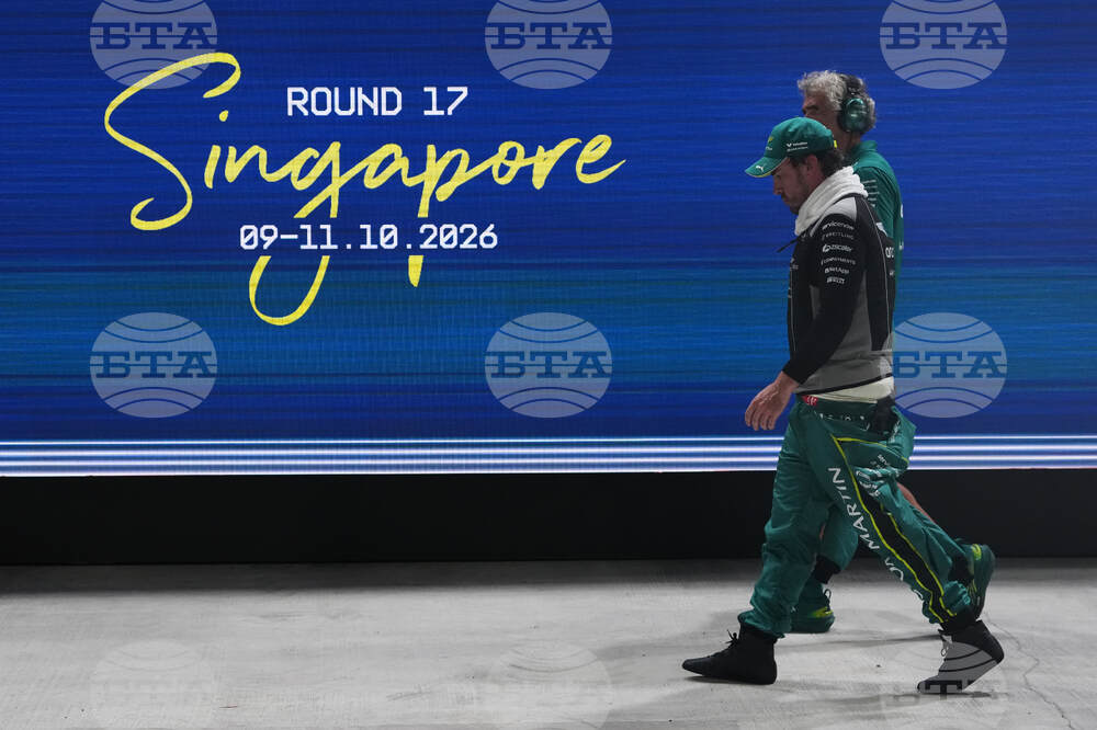 Singapore F1 GP Auto Racing
