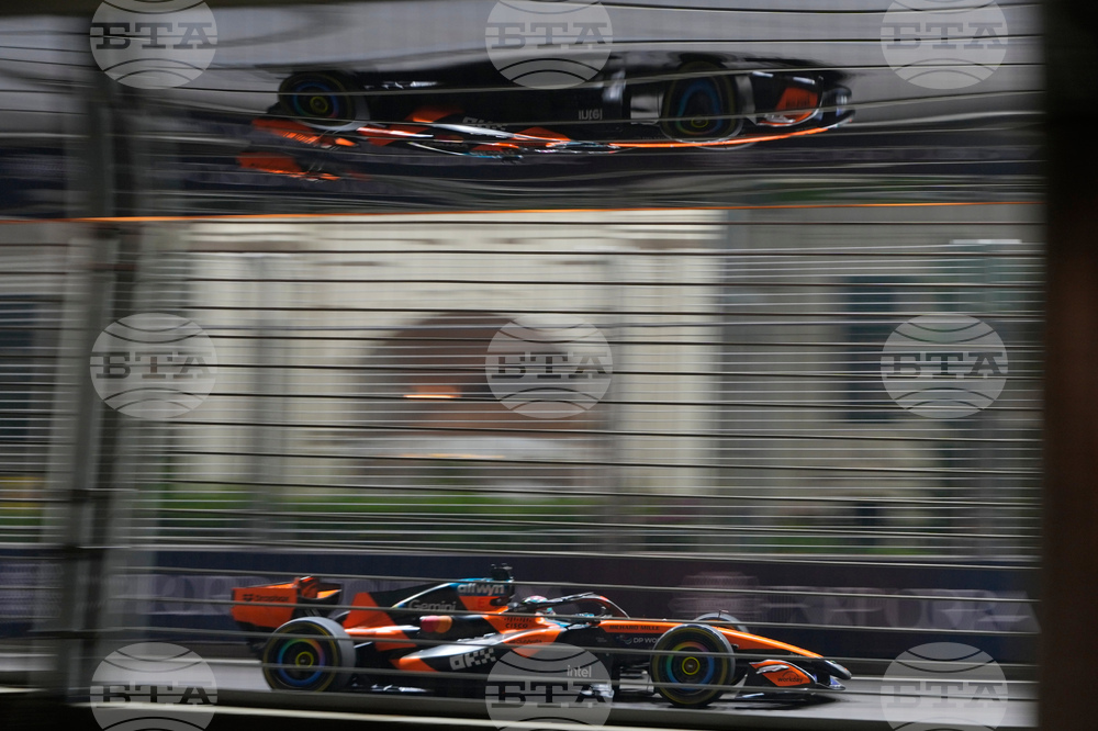 Singapore F1 GP Auto Racing