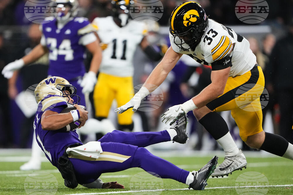 Iowa Washington Football