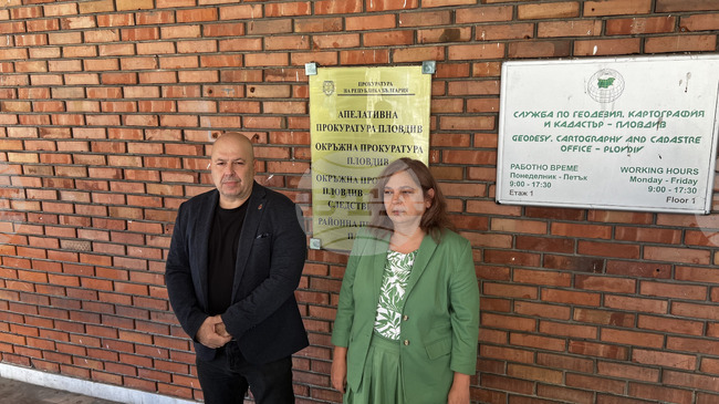 Прокуратурата в Пловдив ще поиска постоянното задържане на 14-годишния, обвинен за убийството на 45-годишна жена