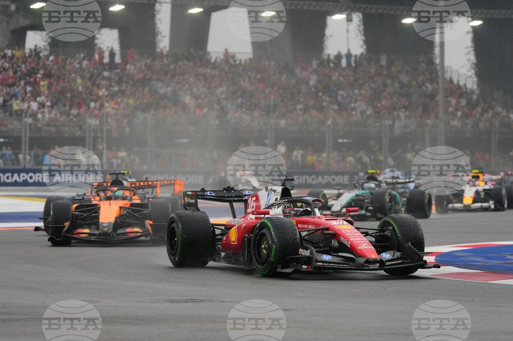 Singapore F1 GP Auto Racing