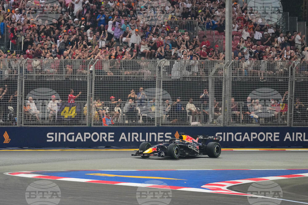 Singapore F1 GP Auto Racing